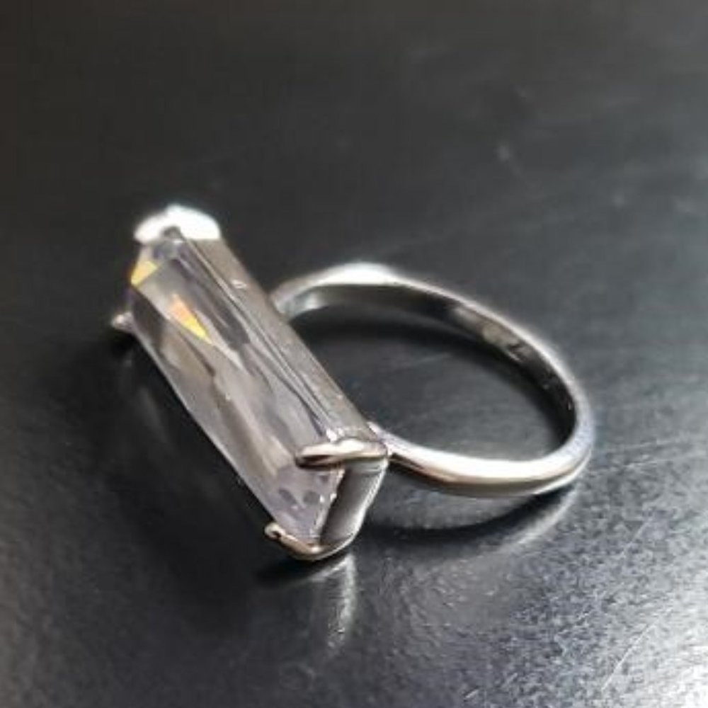 Chloe + Isabel Ring size 7
